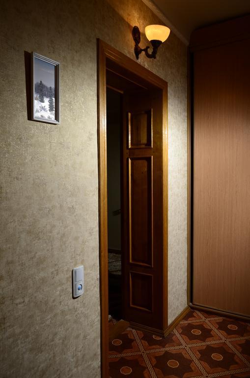 Apartment on Petropavlivs'ka 90 Soemy Buitenkant foto